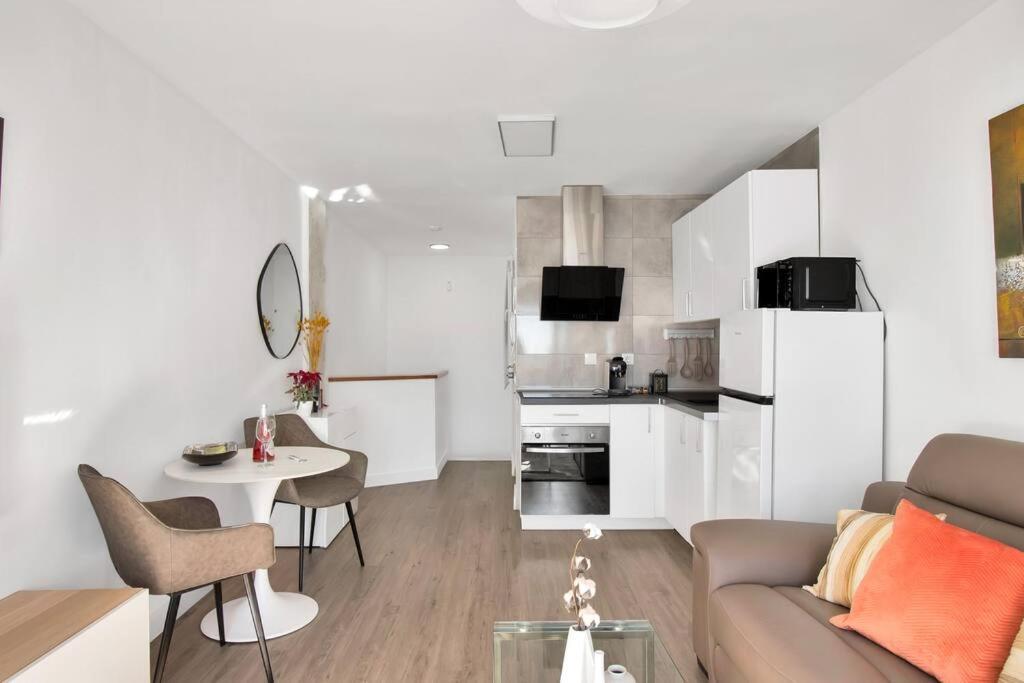 Appartement Moderno Duplex Con Vistas Al Mar En - Abejeras 409 Estepona