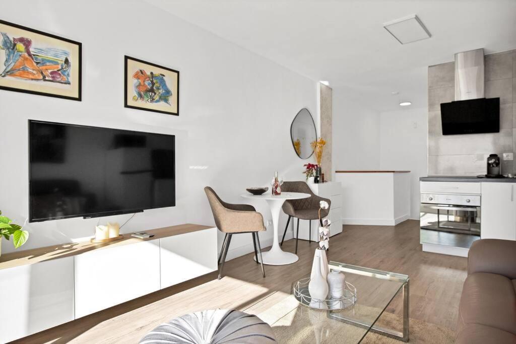 Moderno Duplex Con Vistas Al Mar En - Abejeras 409