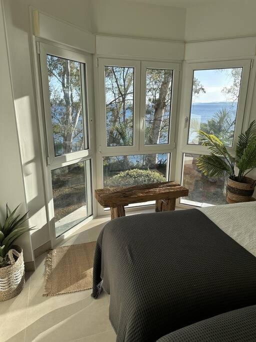 Renovated Aranja: With Big Balcony And Sea View Apartment