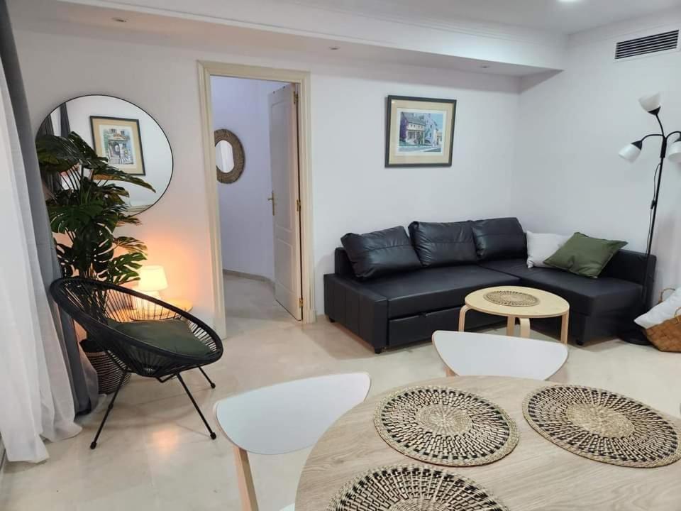 Beachfront Apartment Estepona