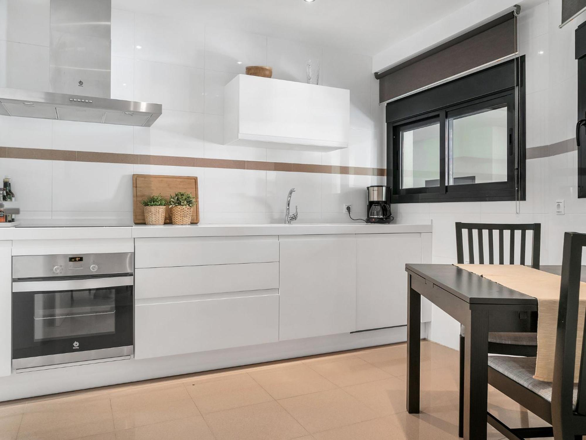 Apartment Cosmo Beach-2 By Interhome Estepona