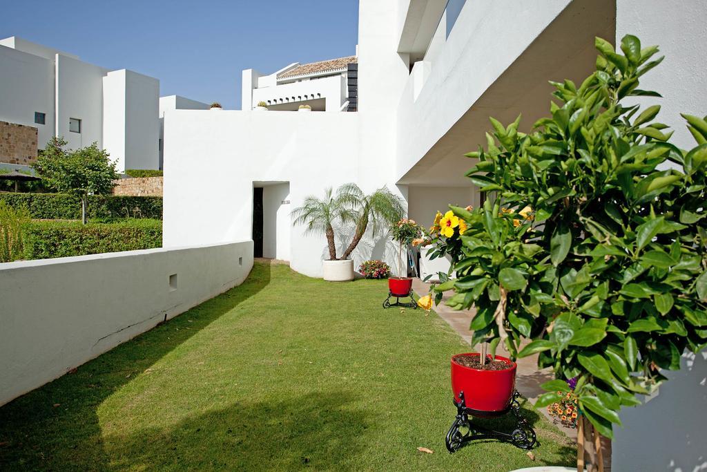 Alanda Los Flamingos Apartment *