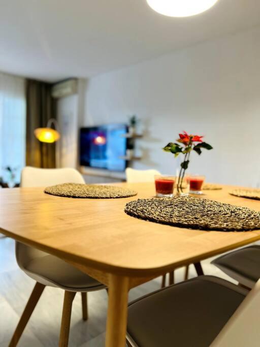 Appartement Alquiler Vacacional. Bajo Con Parrilla Y Piscina, Cerca De La Playa Y Puerto Banus *