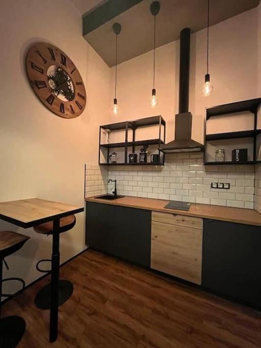Industrial Loft Estudio Apartment Estepona