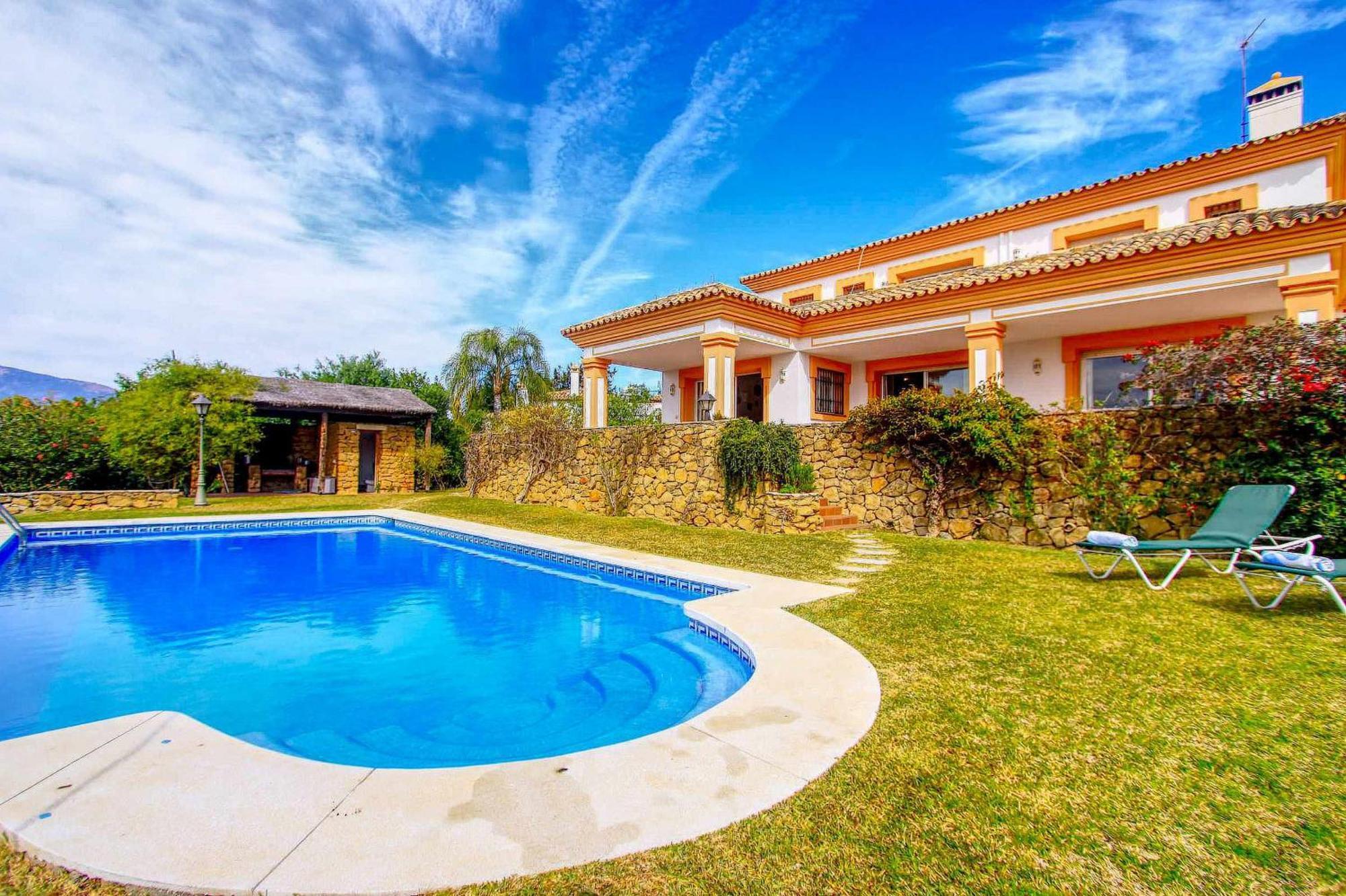 Pousada 1175 El Paraiso Estepona
