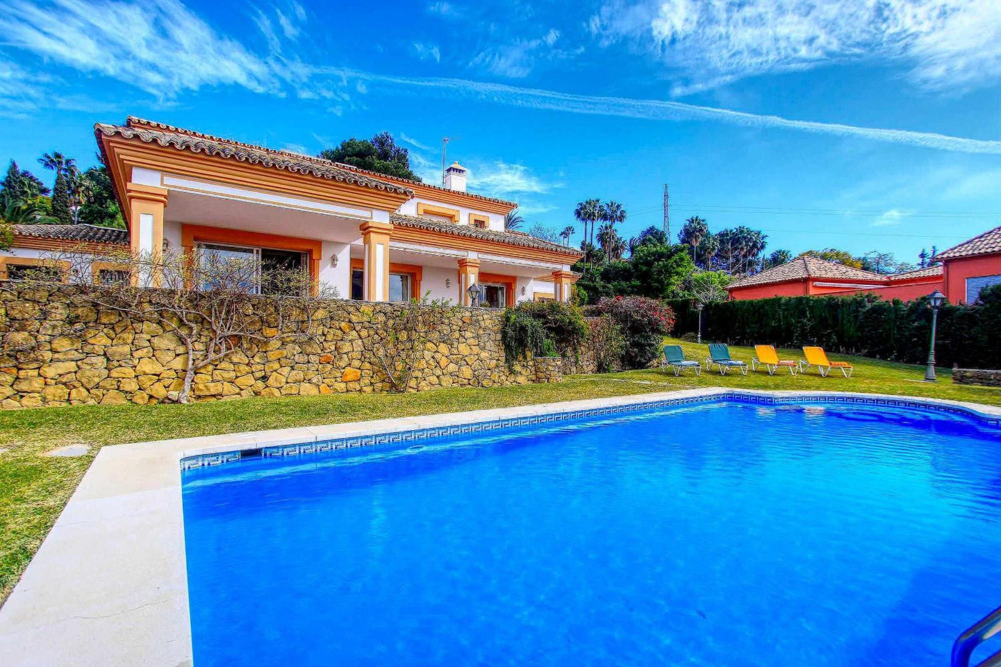 1175 El Paraiso Pousada
