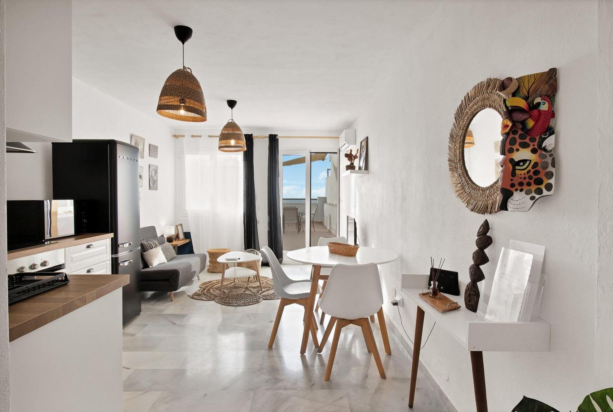 Apartment Duplex Estilo Boho Con Increible Terraza Y Vistas Al Mar En - Las Abejeras 609 *