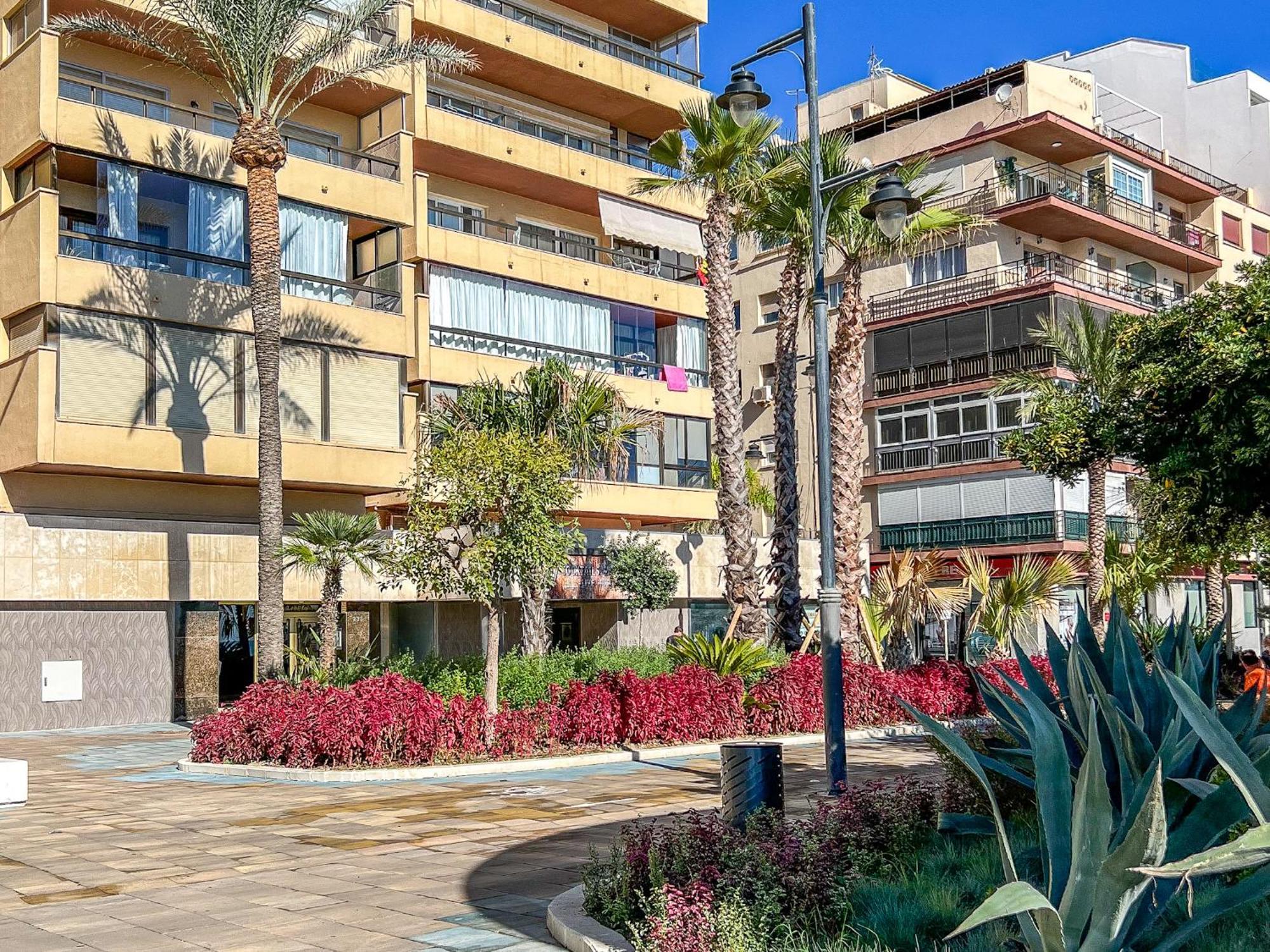 Hanami Avenida De Espana Estepona