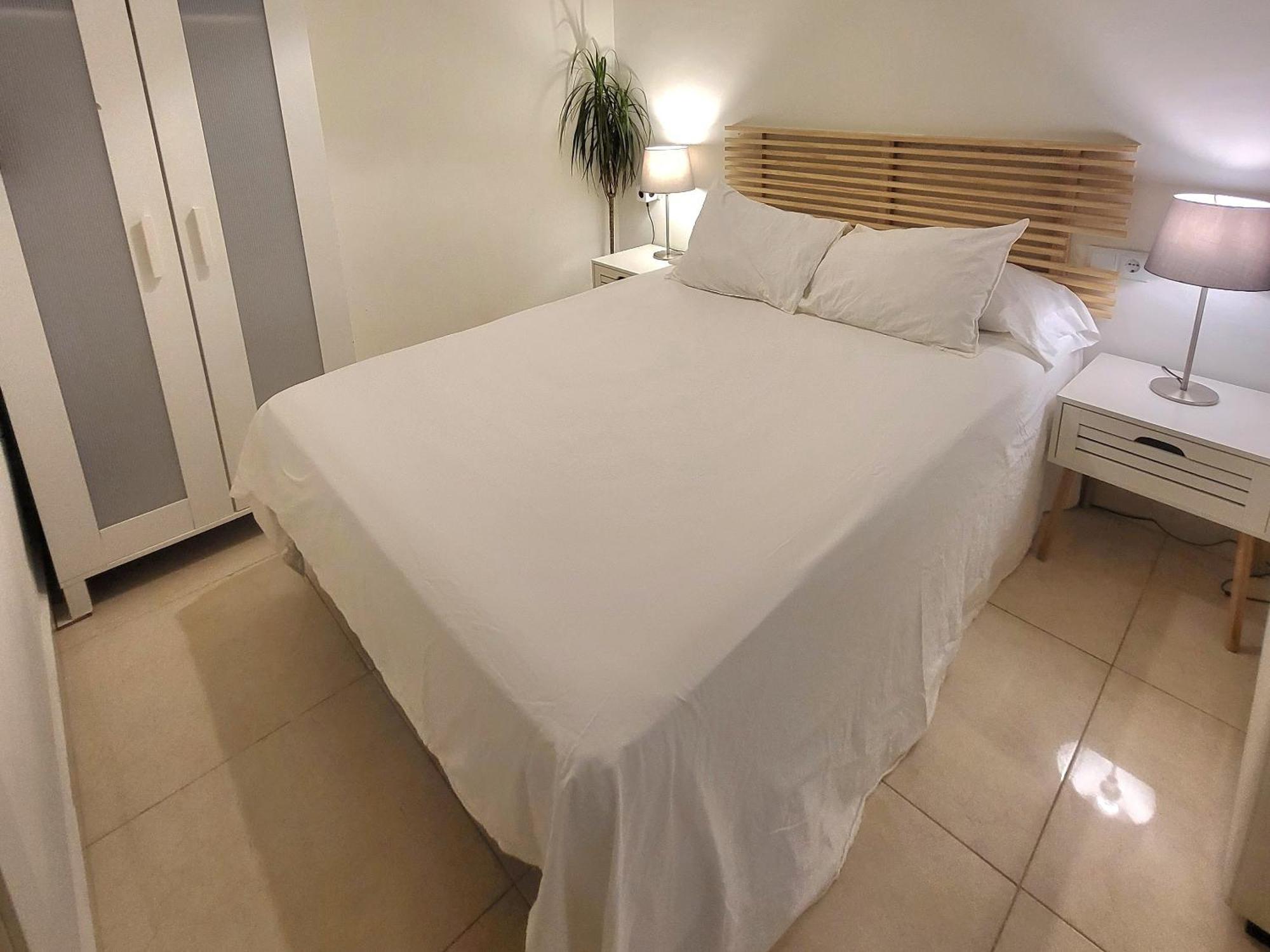 Port,free Parking Appartement Estepona