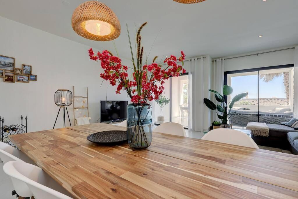 Brand New Gorgeous 2 Bed At Hills! * Estepona
