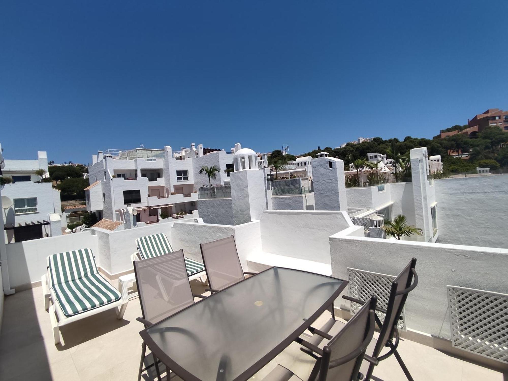 Front Sea View Penthouse Estepona