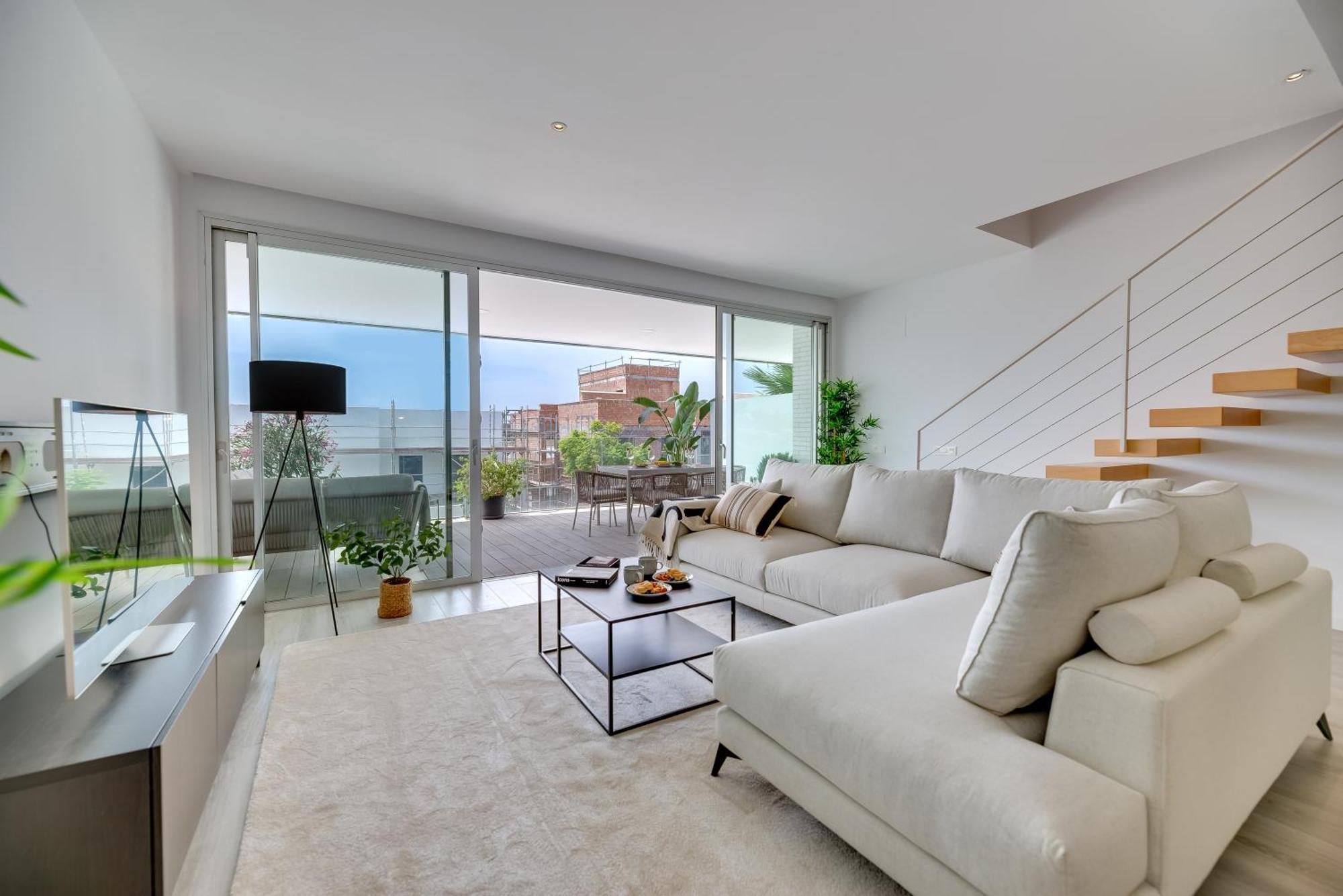 Apartment Newly Built 3 Bed Townhouse With Pool, Bbq, Sea Views Estepona