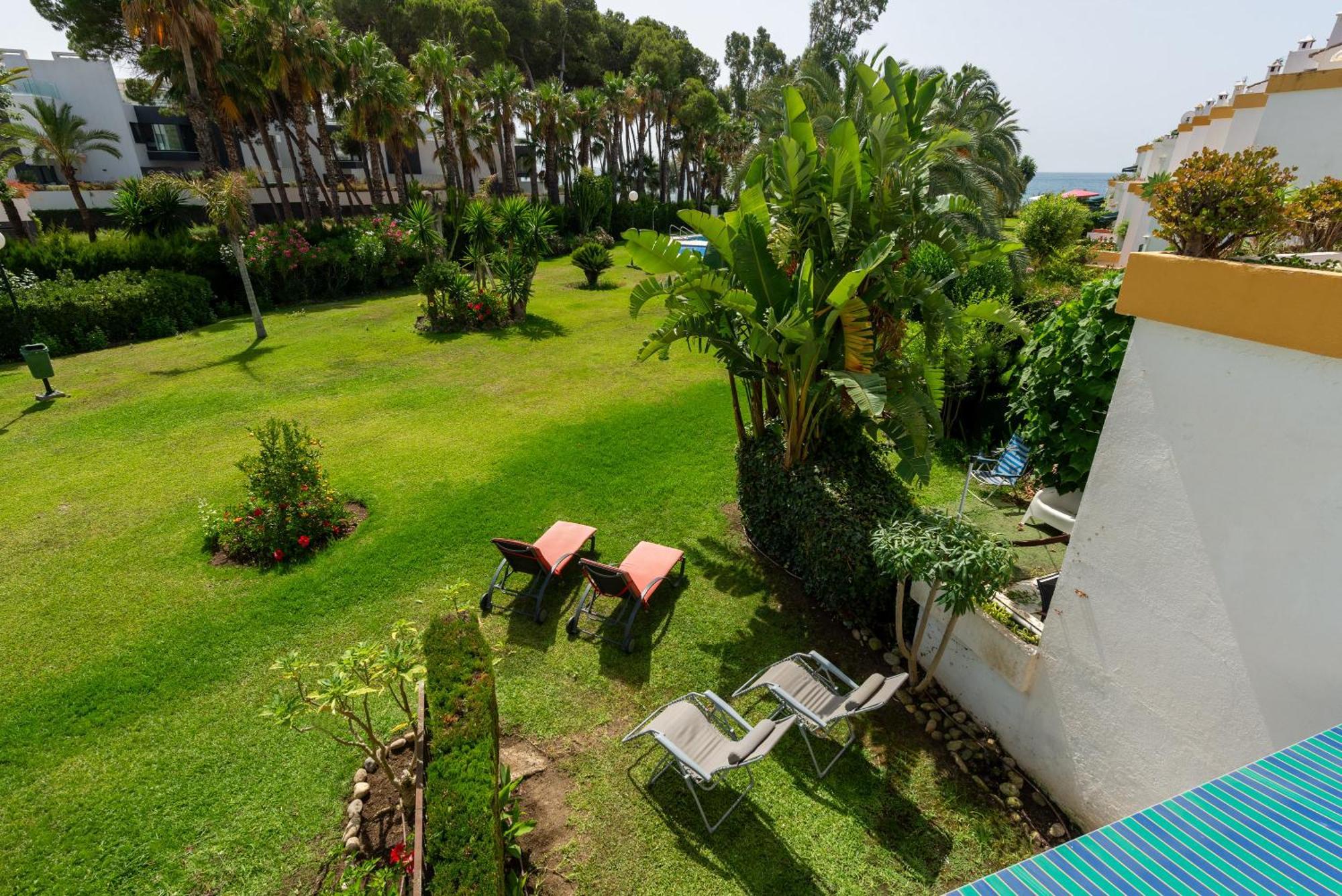Ferienhaus Spacious Beachfront Estepona