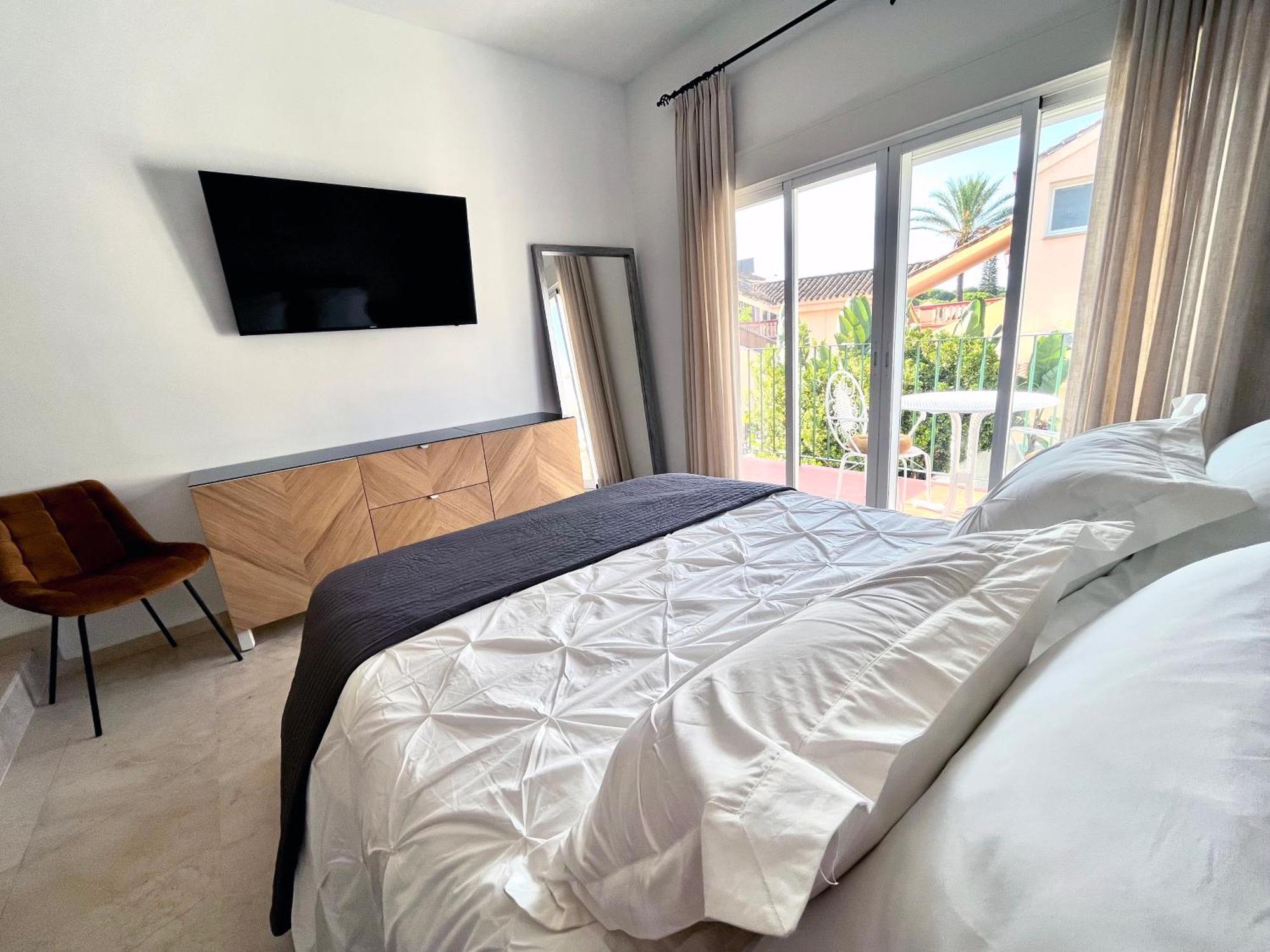 Apartment Benavista Paradise *