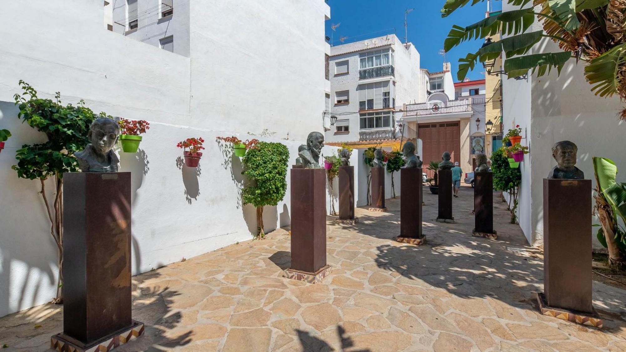 Chic Uurban Oasis In * Estepona