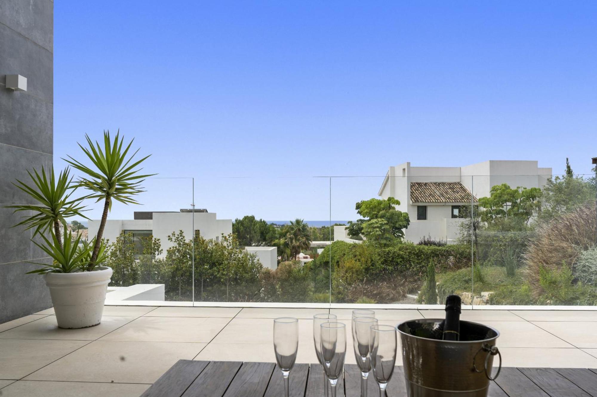 Alejandra - Benahavis Villa *