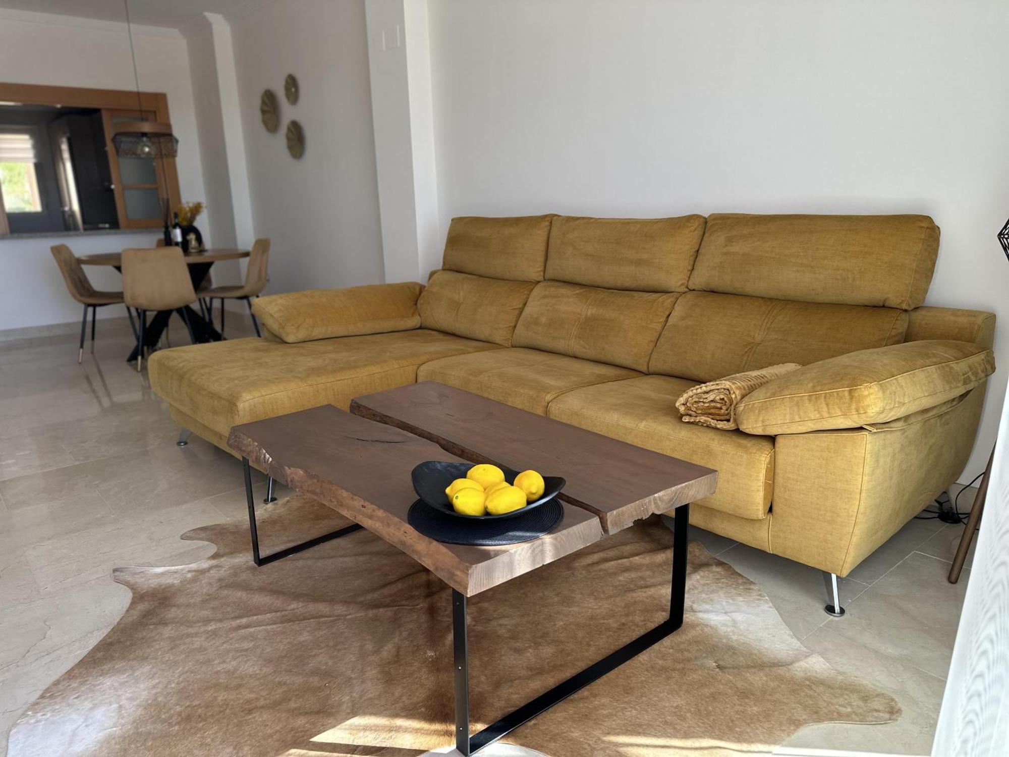 Charming 2 Bed In Quartiers Marbella