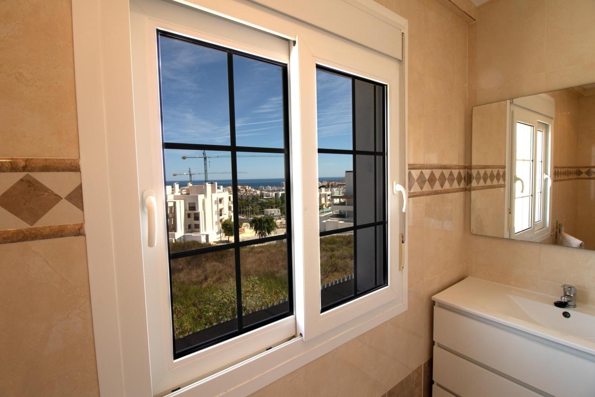 Luxury With Stunning Sea Views, 600m From The And The Port, Private Pool, Walking Distance To The Old Town And Amenities