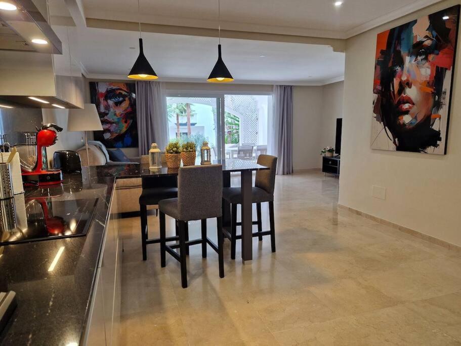 Apartment First Line Gelijkvloers App Estepona