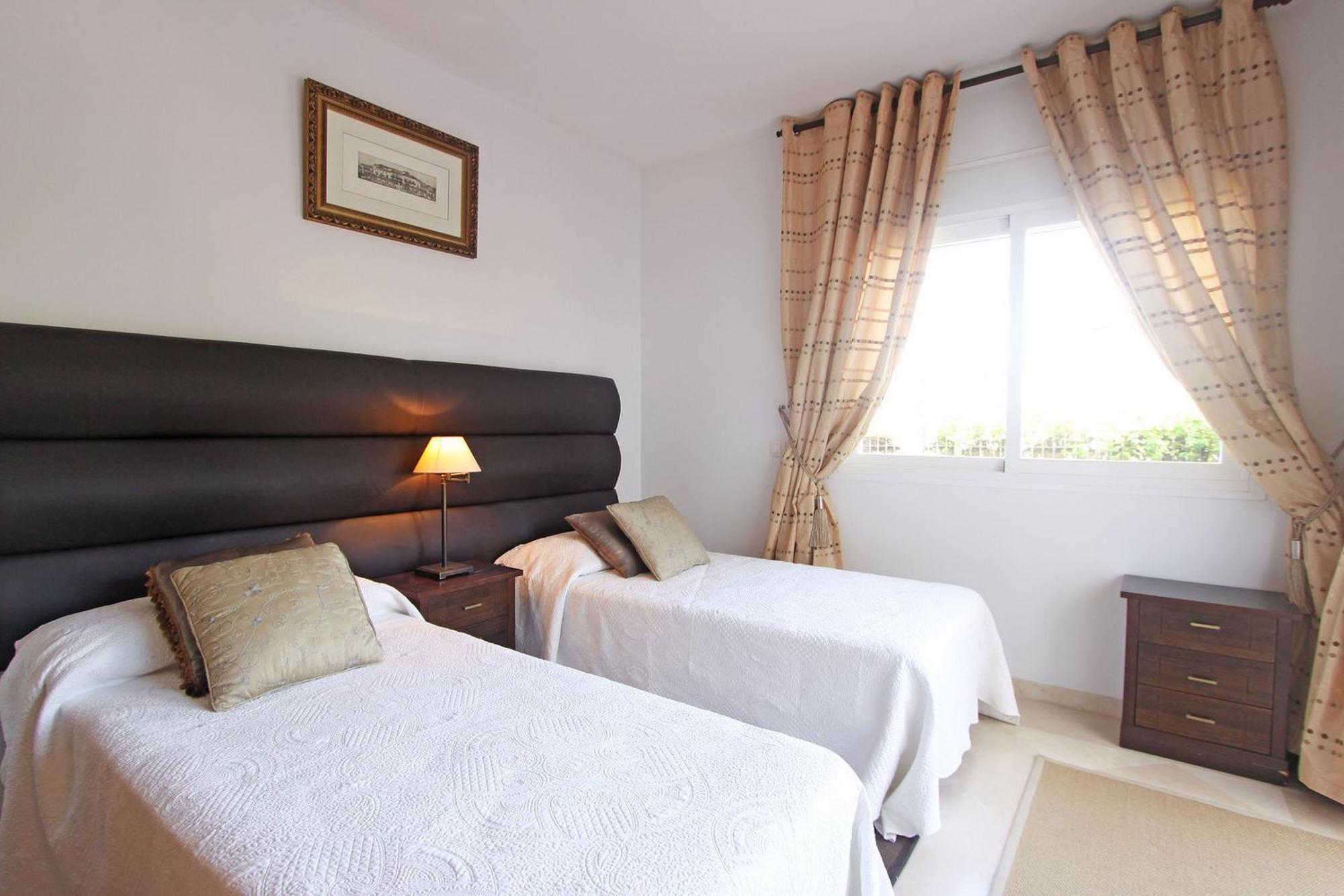 1126 Beachfront High Standard With Terrace Apartment *