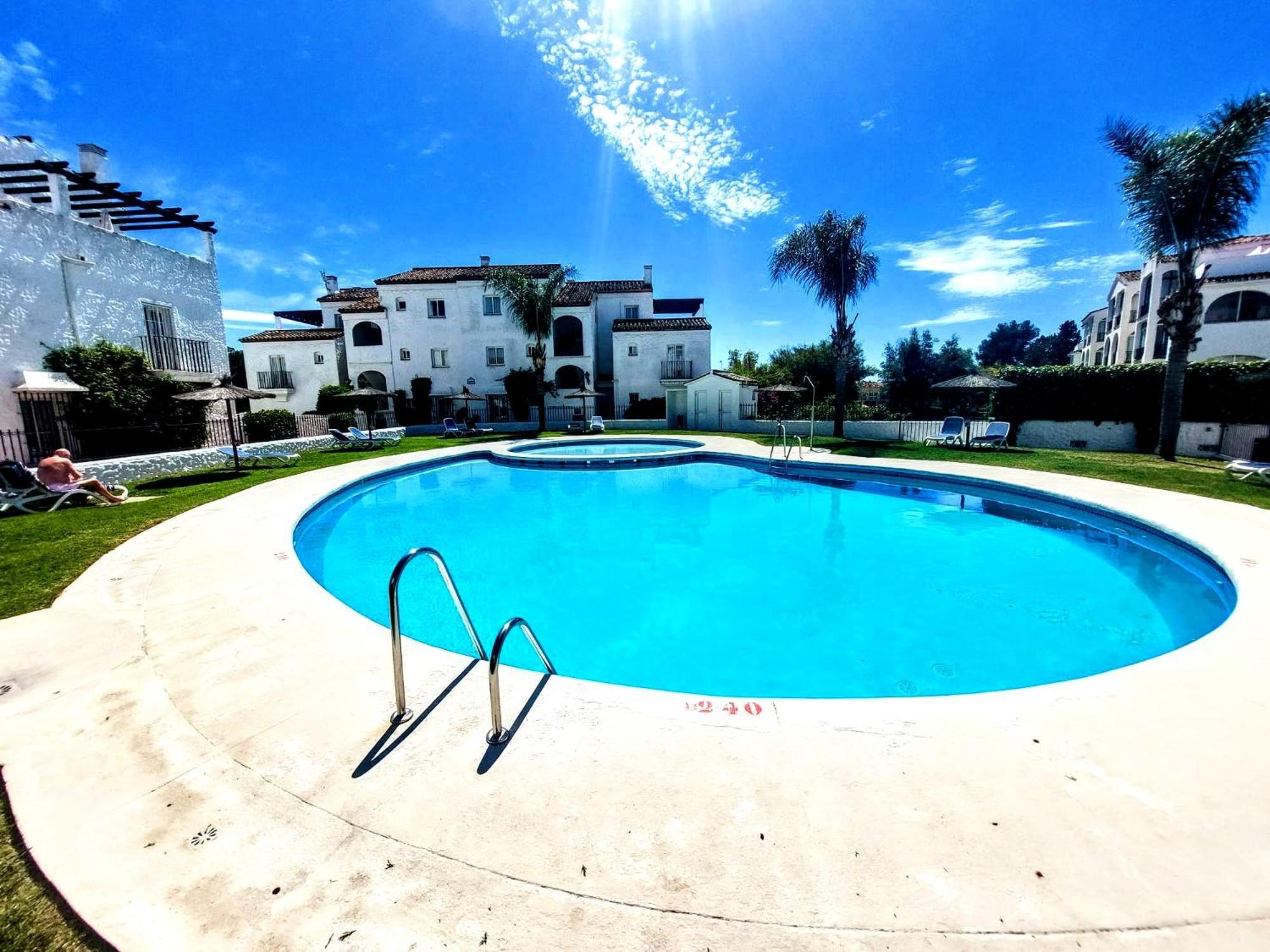 El Paraiso Golf Y Playa Apartment