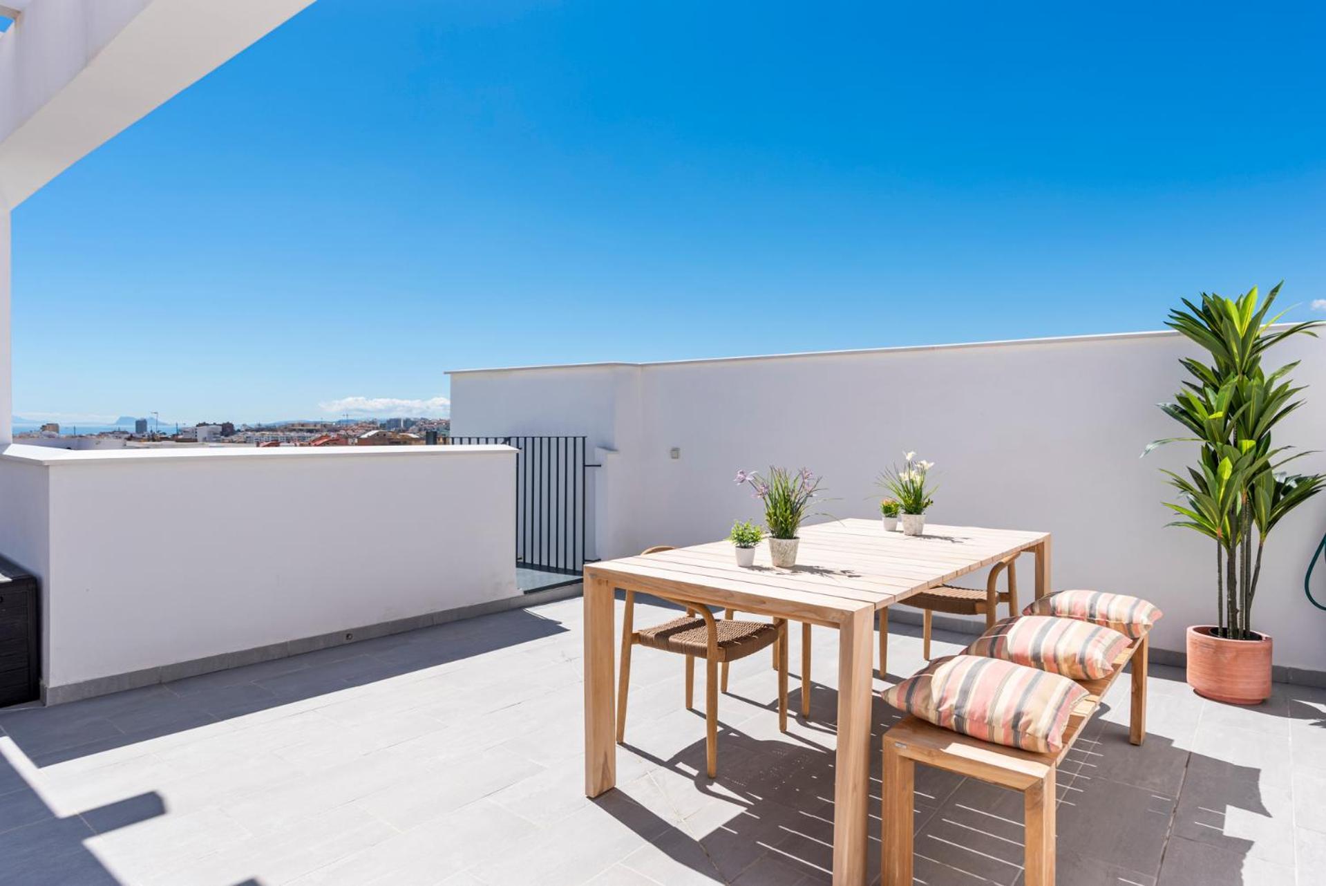 Casa Isa - Luxury Penthouse Seaview Apartment *