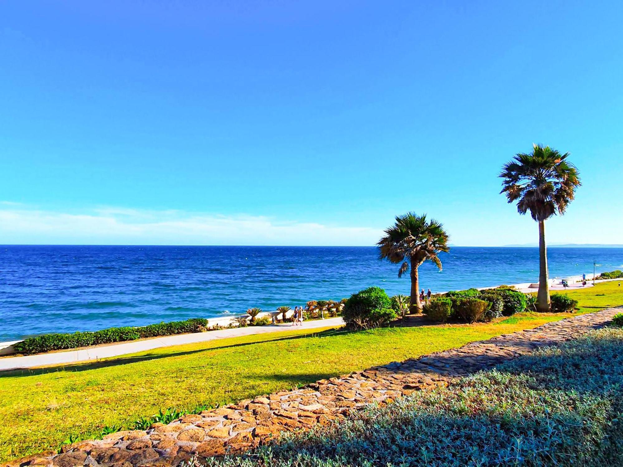 Luxury Frontline Ehhouse Estepona