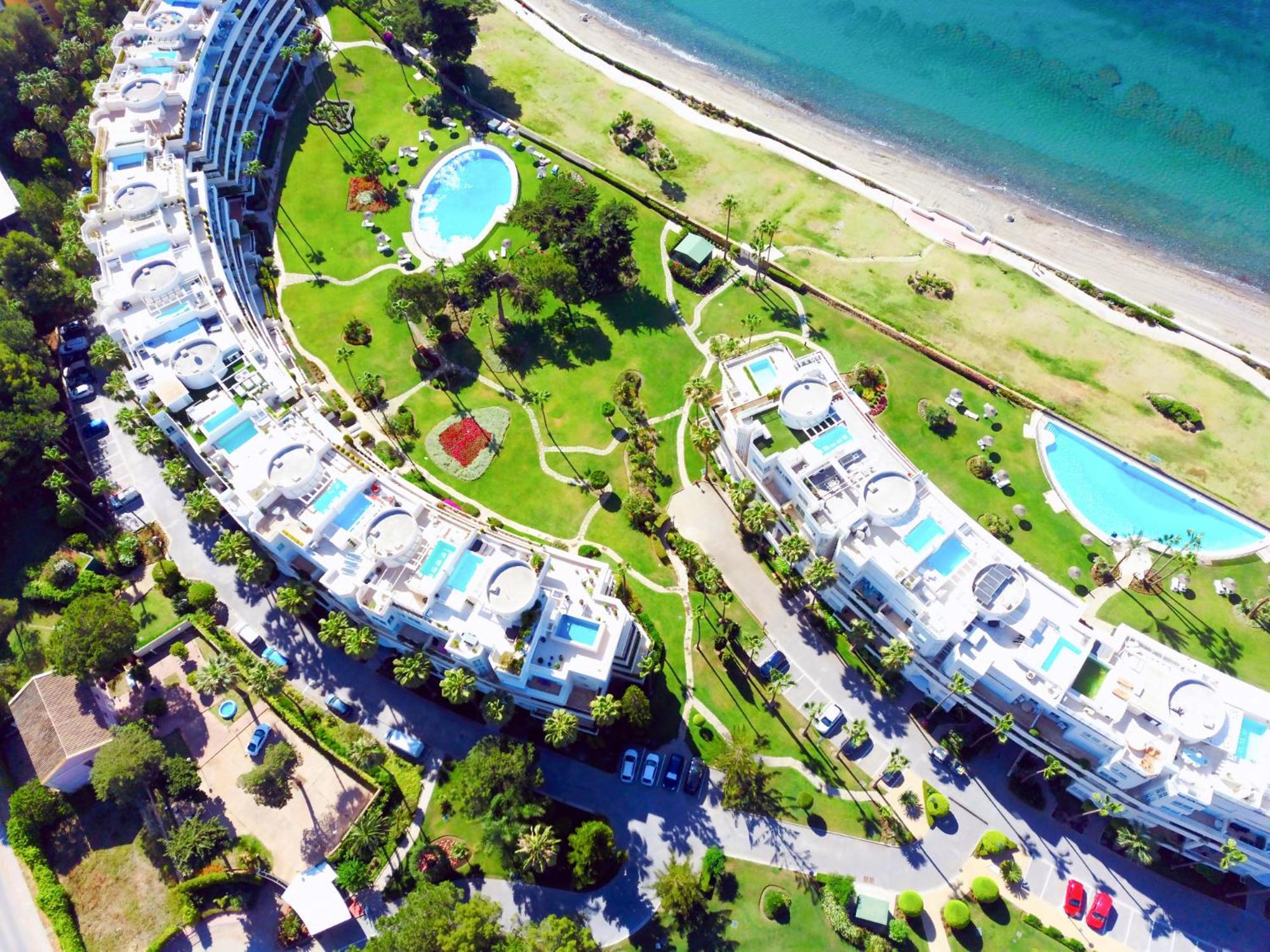 Luxury Frontline Ehhouse * Estepona