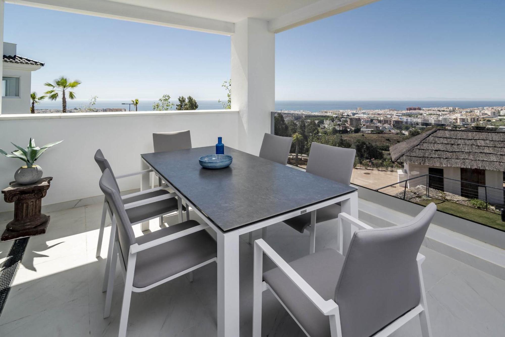 Lae23- Mirador Hills By Roomservices Appartement *