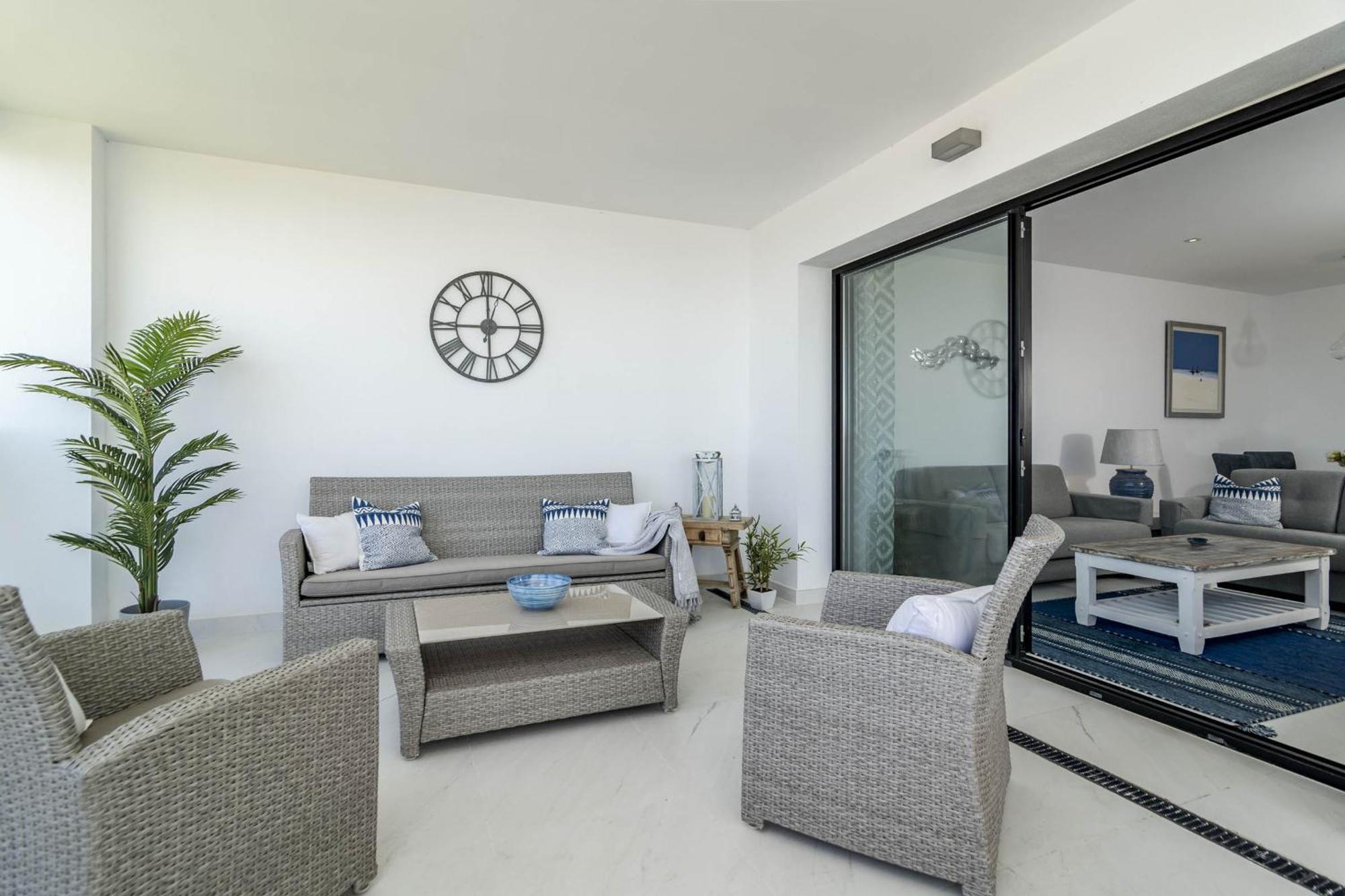 Lae23- Mirador Hills By Roomservices *