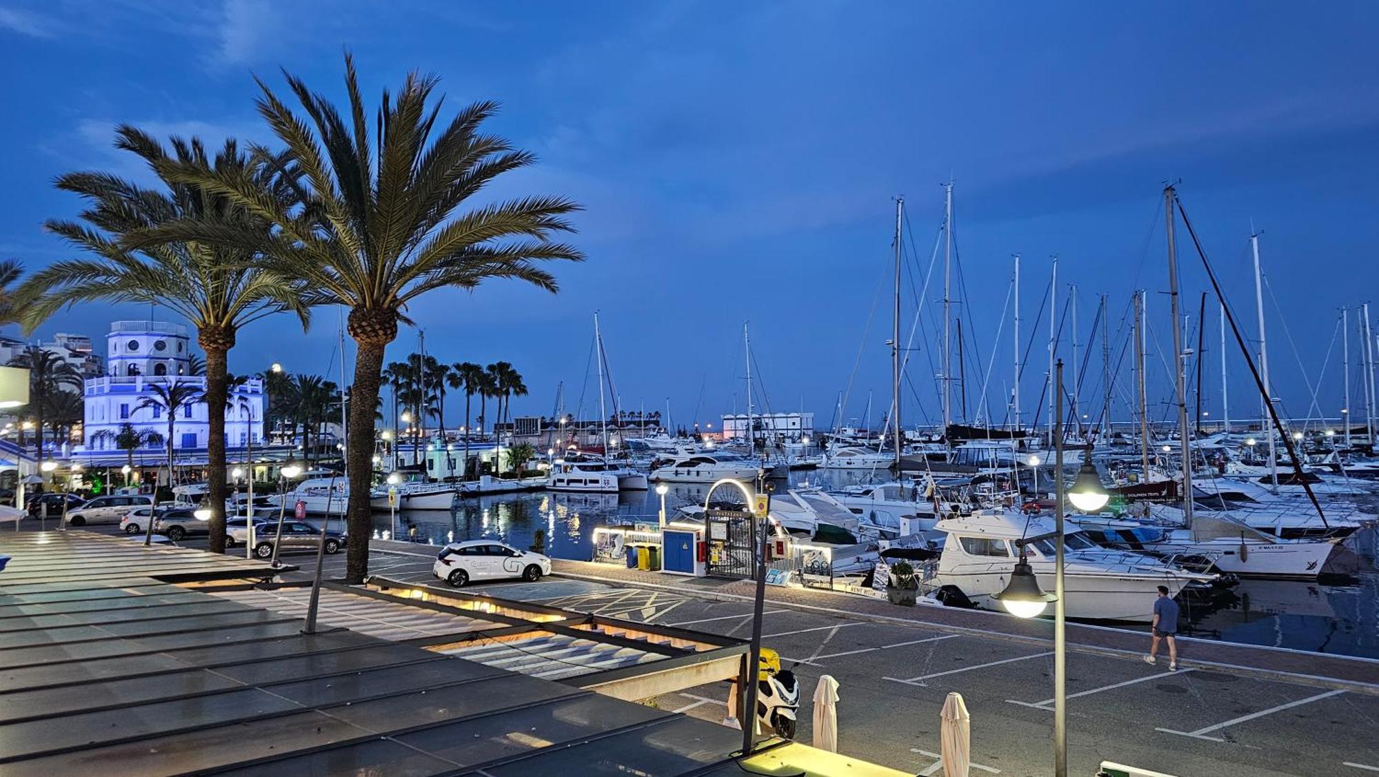 Appartement Duplex Con Bellas Vistas Al Mar, A Pasos De La Playa *