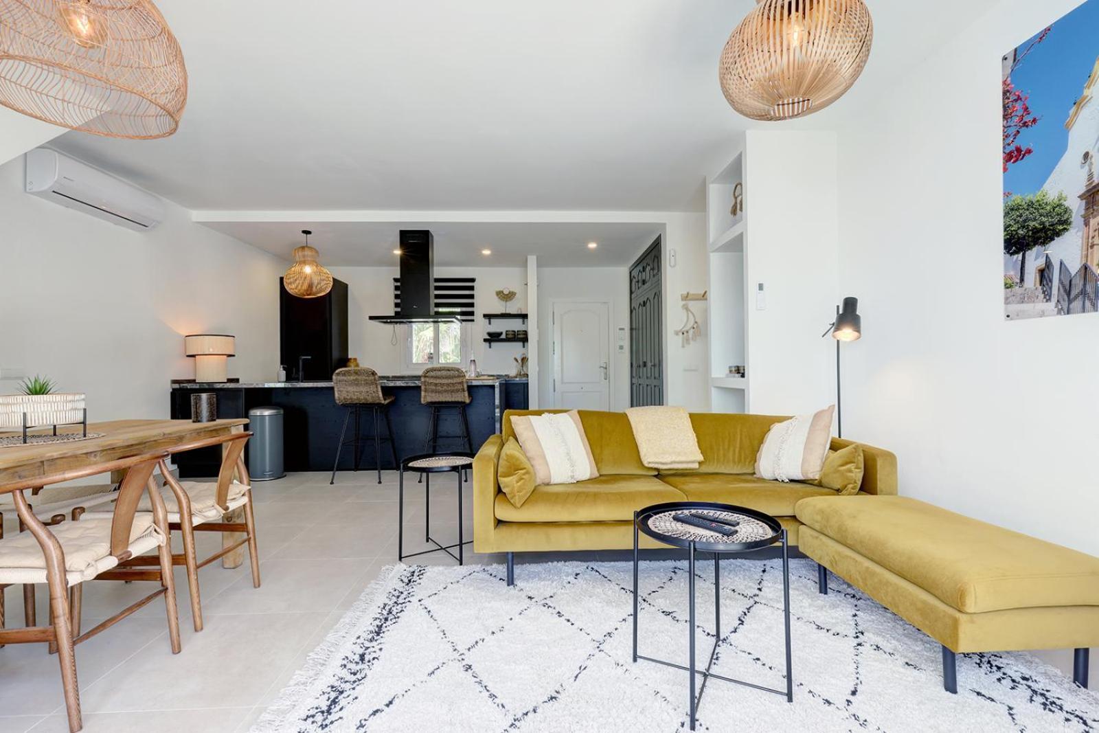 Apartment Penthouse Amaryllis - Gerenoveerd Direct Aan Zee Estepona