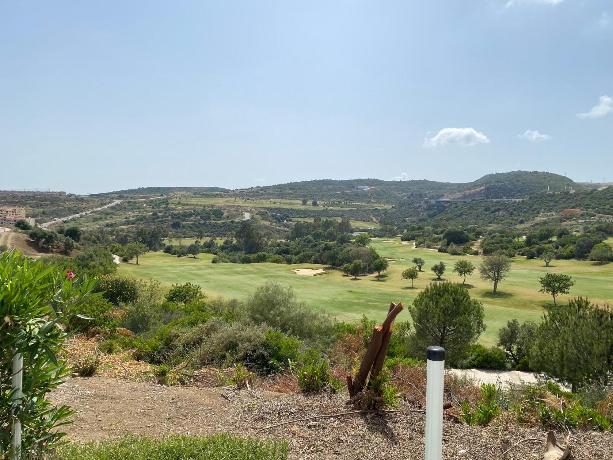 Apartment Luxury And Secluded Set In Valle Estepona