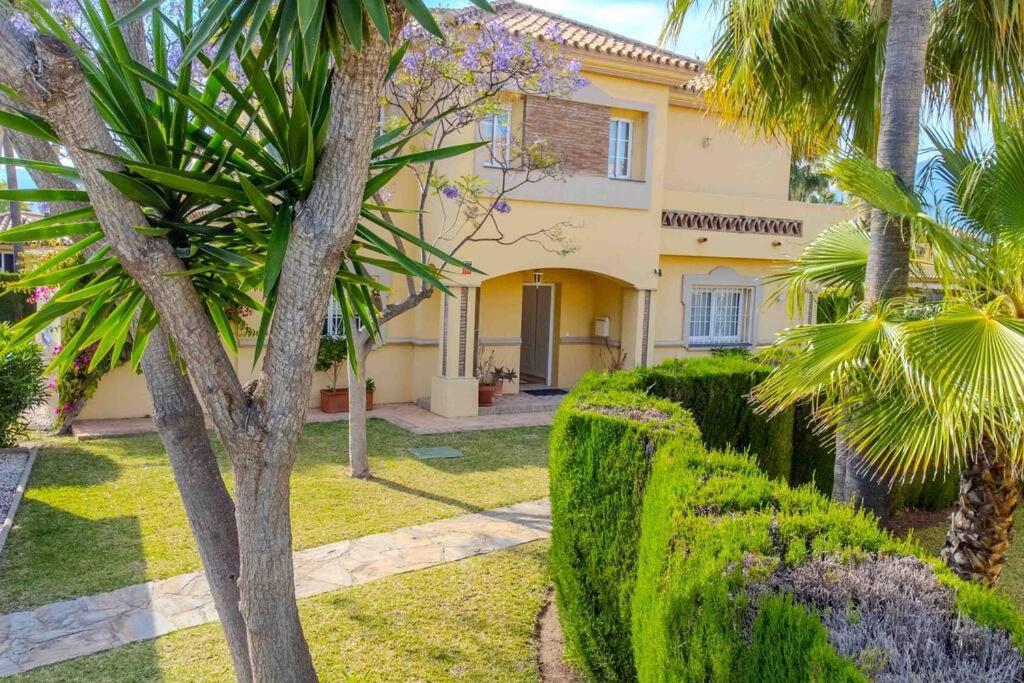 Cozy In Marbella-estepona Villa