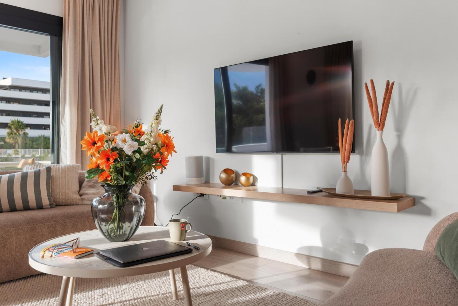 Modern 3-bedroom Family Centre Apartment Estepona