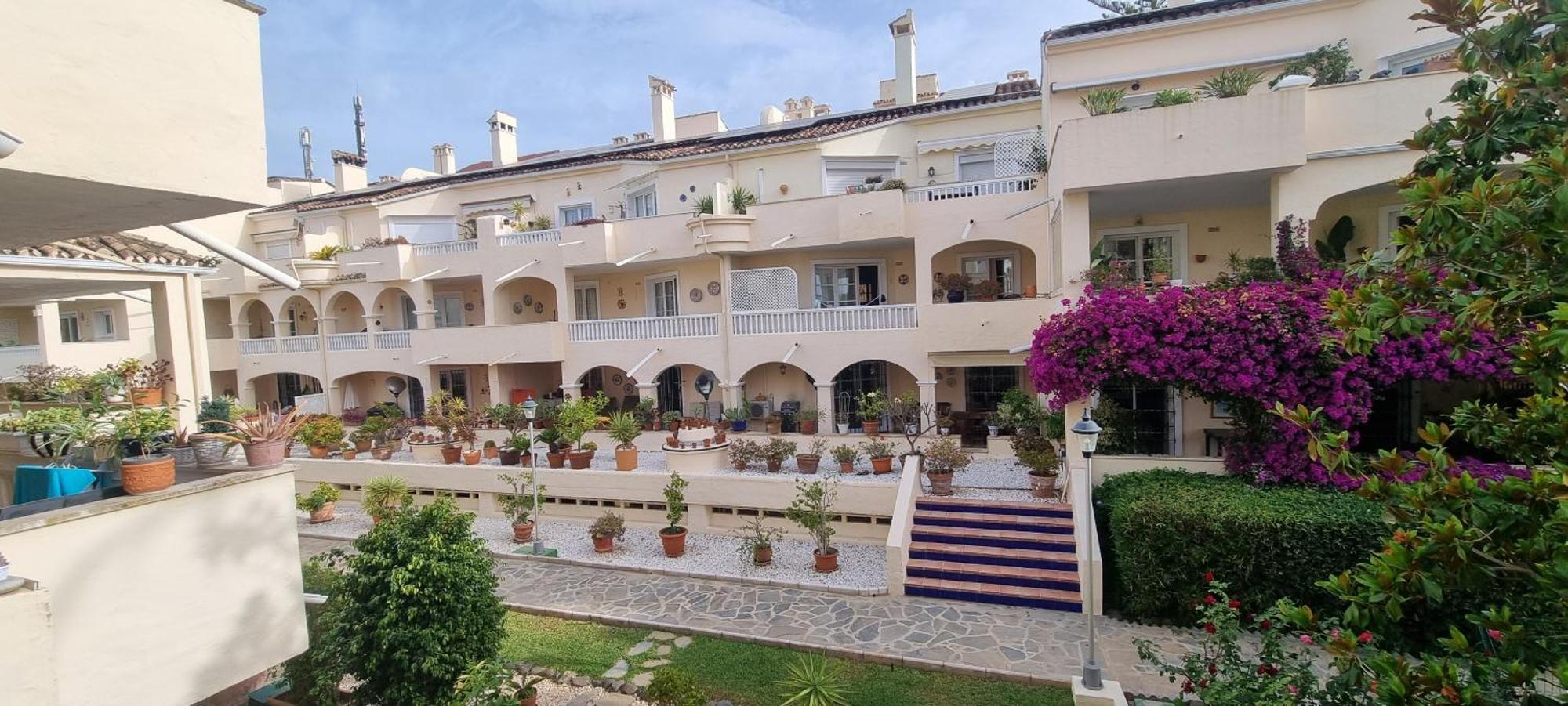 La Fuente Del Paraiso * Estepona
