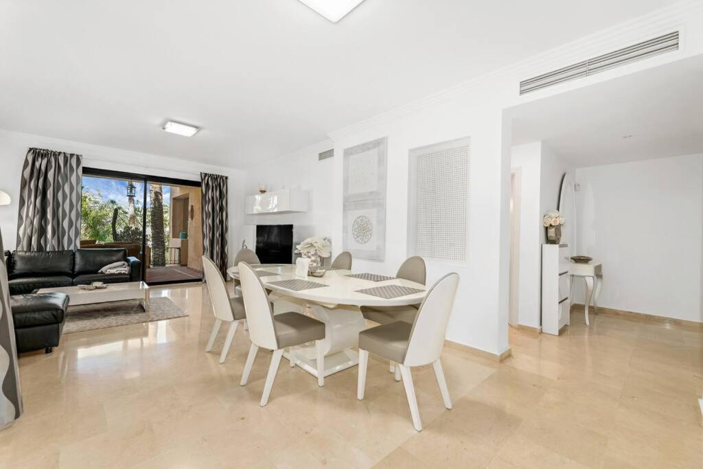 Gorgeous Apartment, 3br With Pool And Terrace