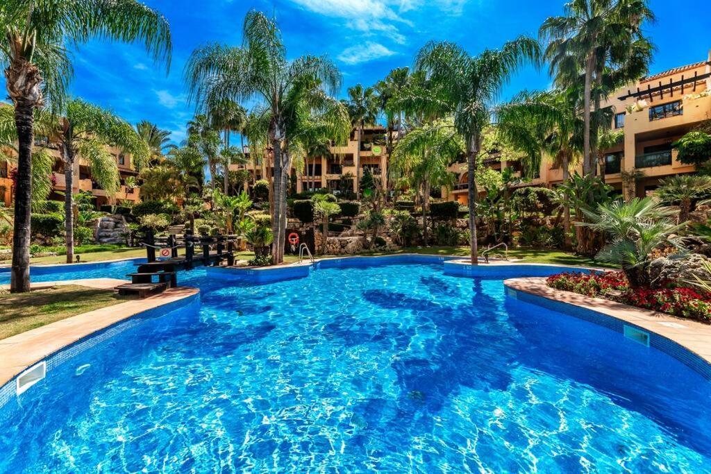 Gorgeous Apartment, 3br With Pool And Terrace *