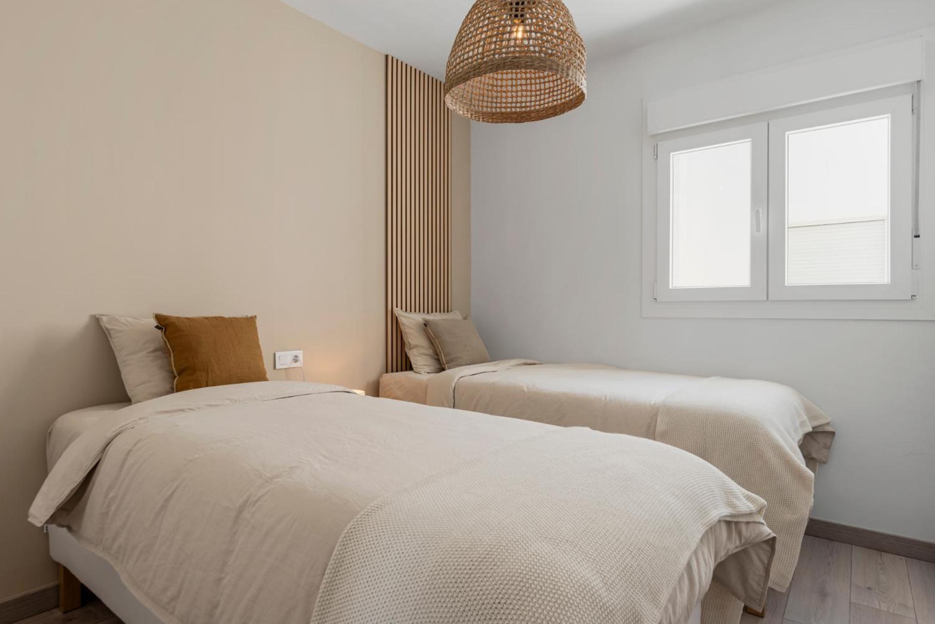 Luxury With Roof Terrace - Apartment *