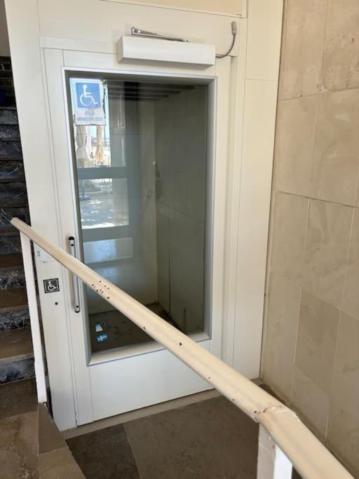 Spacious With Sea Views D Apartment *
