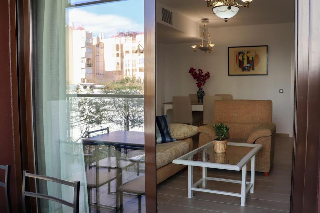 Oasis In With Parking 5min From The *