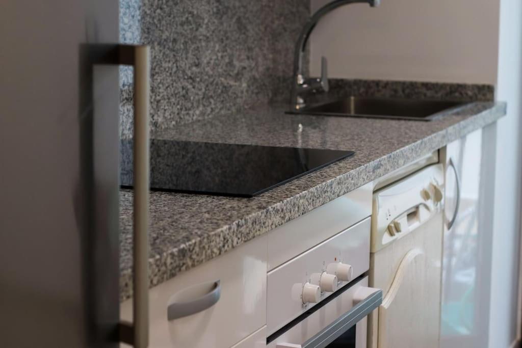 Oasis In With Parking 5min From The Apartment Estepona