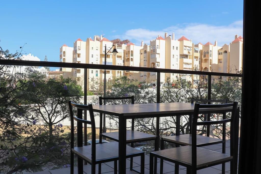 Oasis In With Parking 5min From The * Estepona