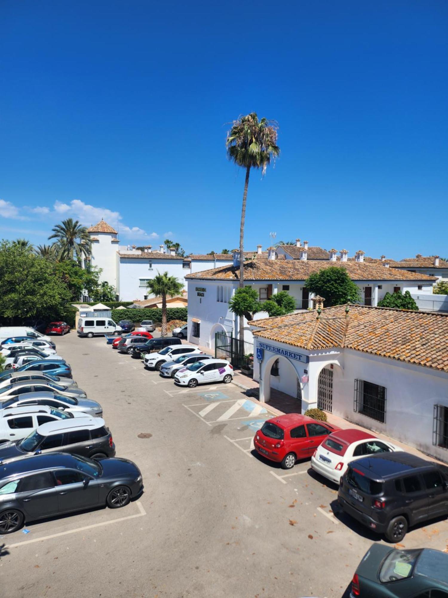 Apartamento Sunflower House Estepona
