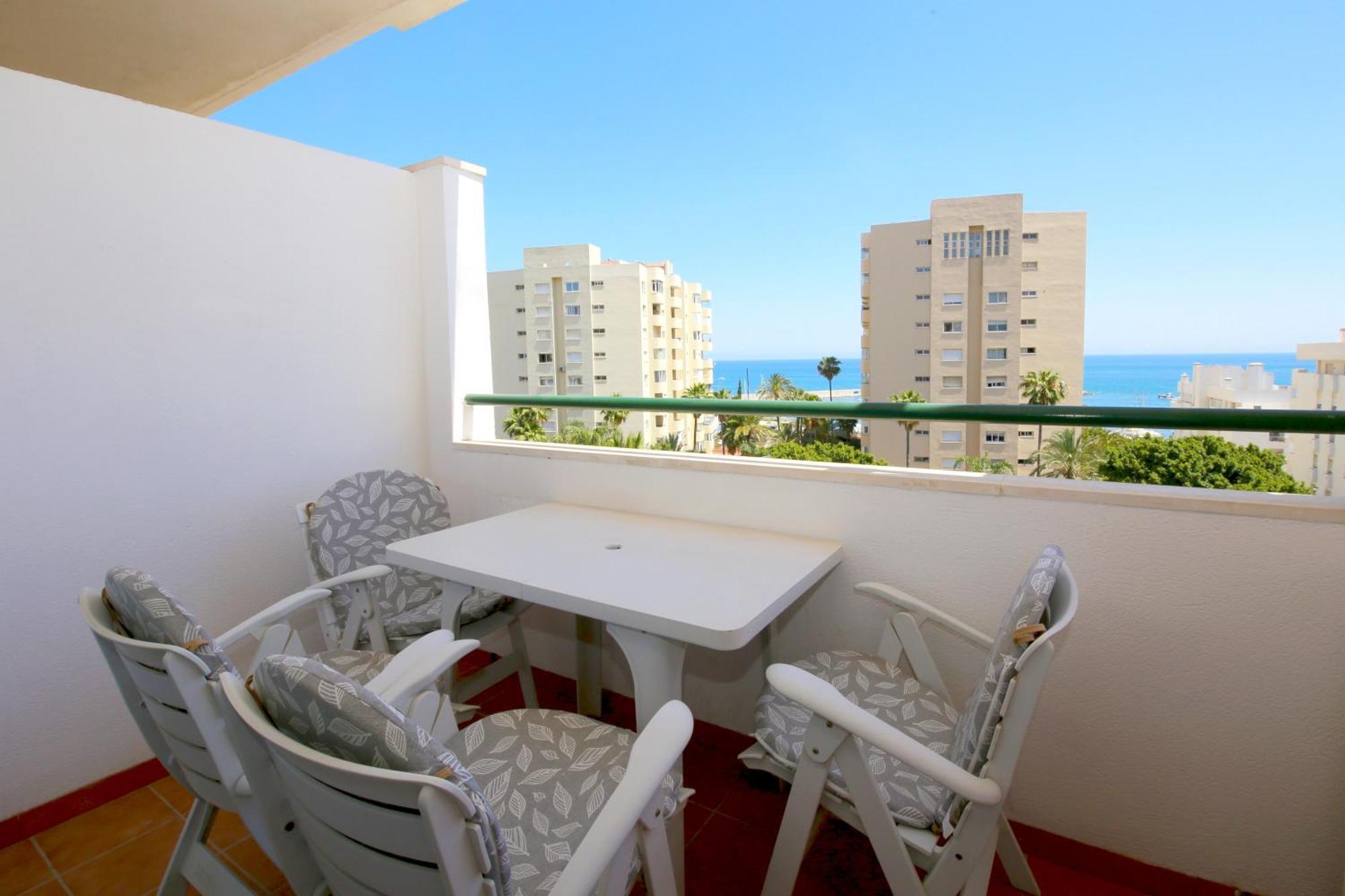 Port Sunny Apartamento Estepona