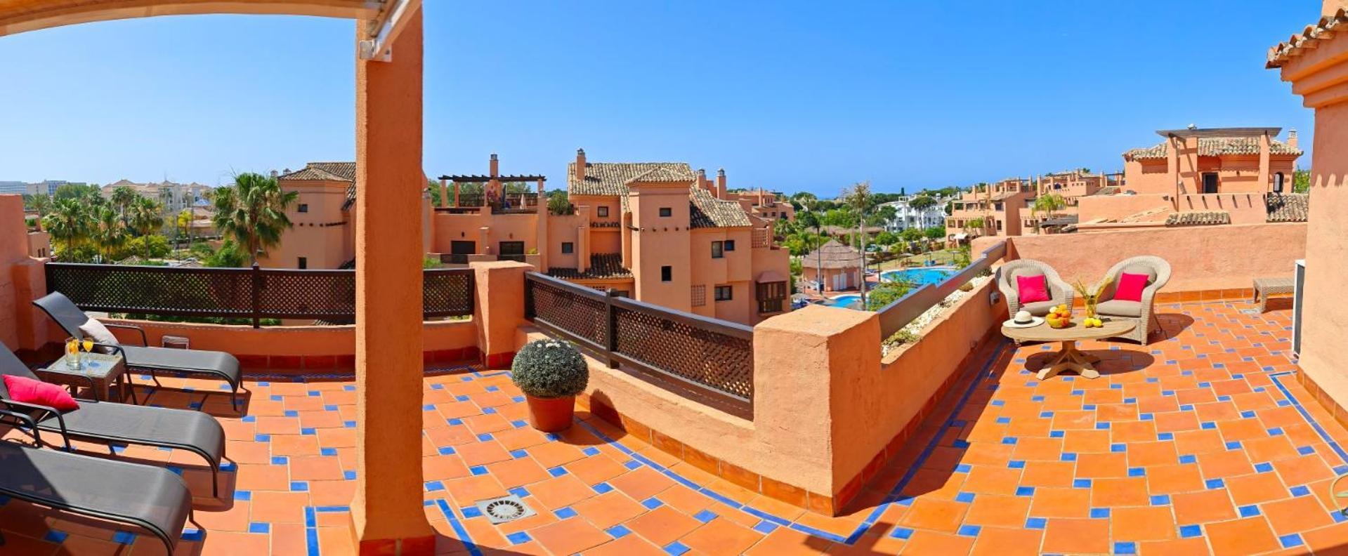 Flamenco Rose Apartment Estepona