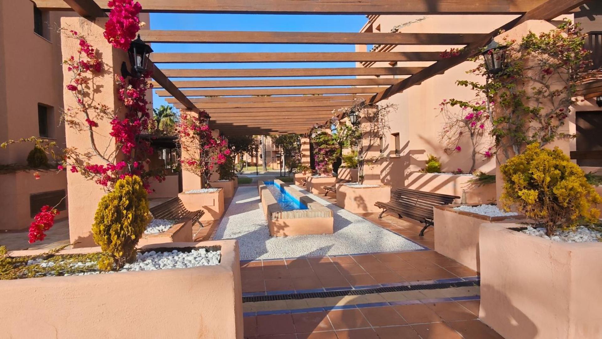 Flamenco Rose Apartment *