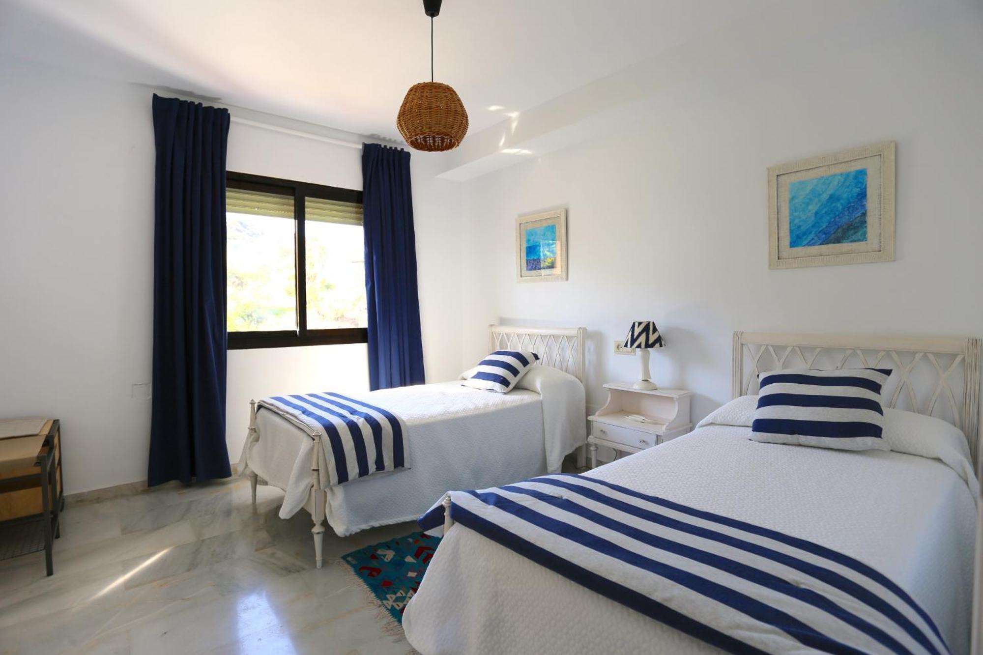 Premium House *