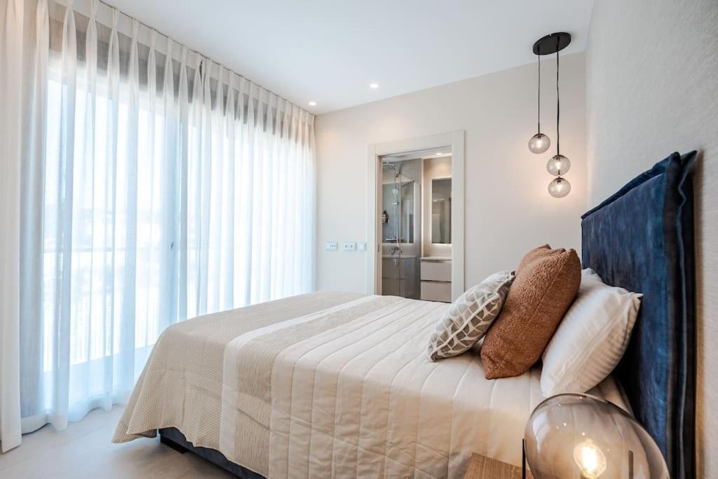 Ultimate Luxury Sea Views At Velaya Rdr408