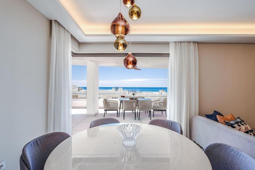 Ultimate Luxury Sea Views At Velaya Rdr408